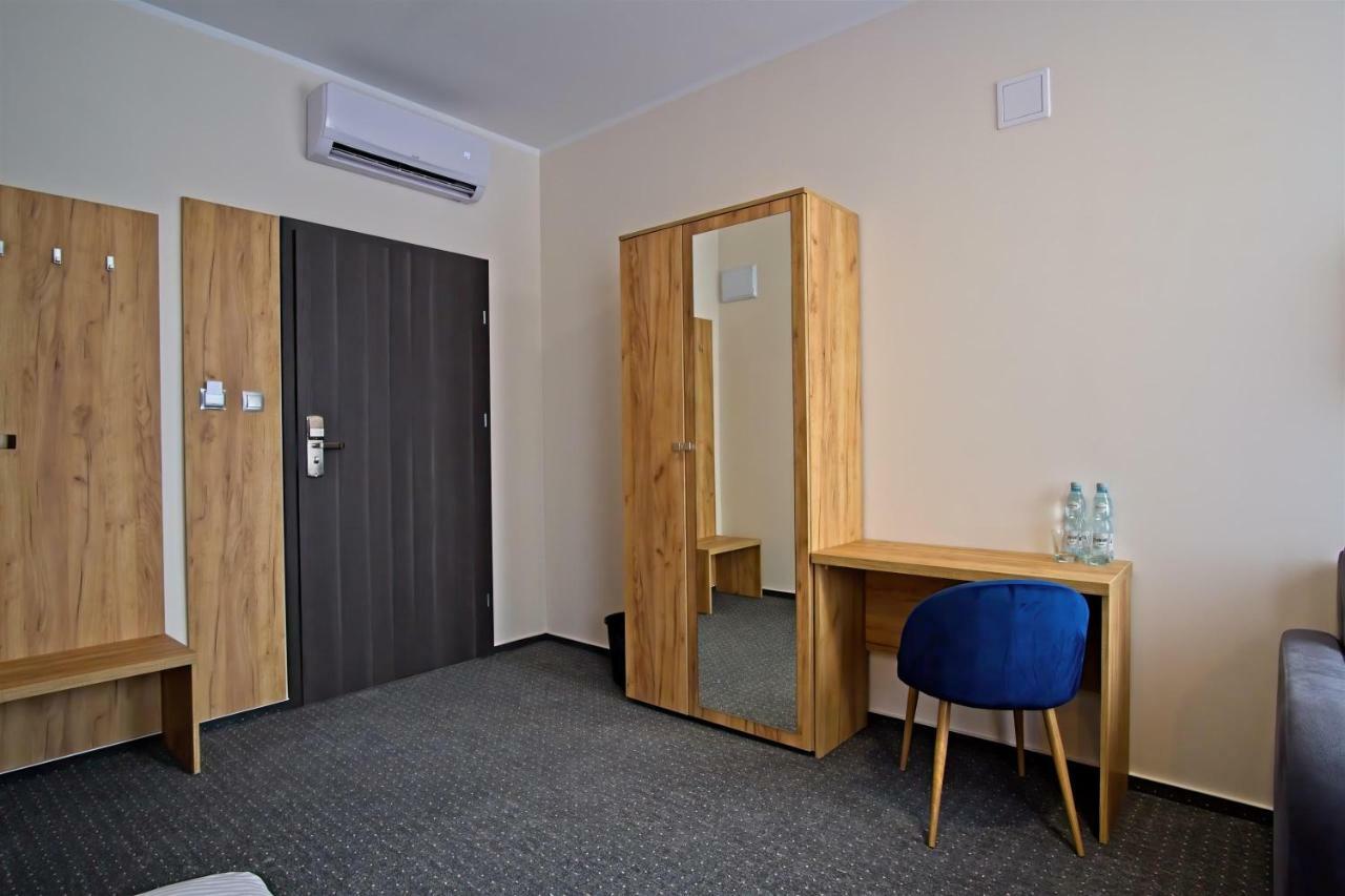 S7 Hotel Kielce Kültér fotó