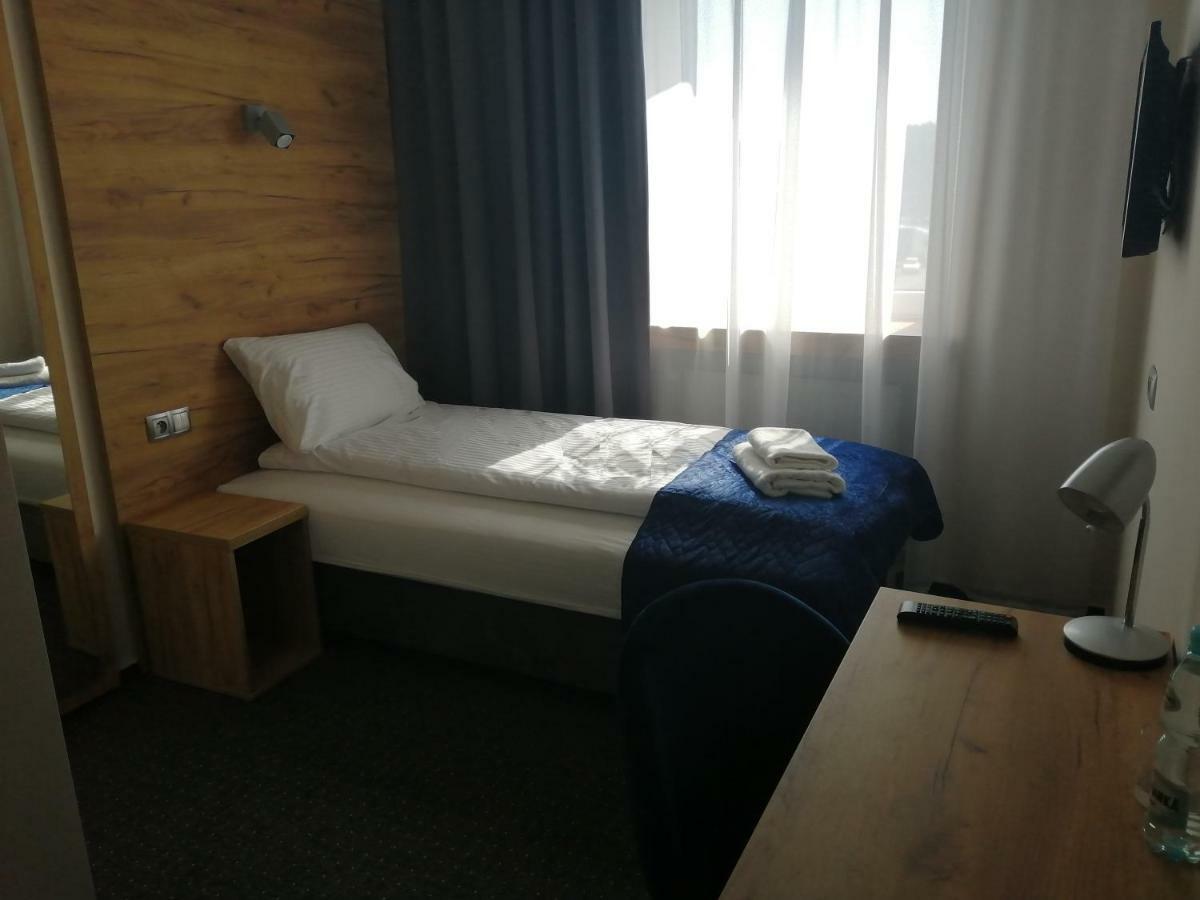 S7 Hotel Kielce Kültér fotó
