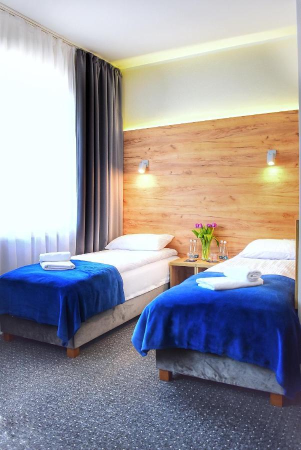 S7 Hotel Kielce Kültér fotó