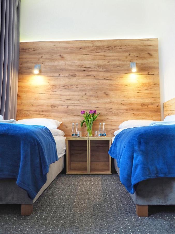 S7 Hotel Kielce Kültér fotó